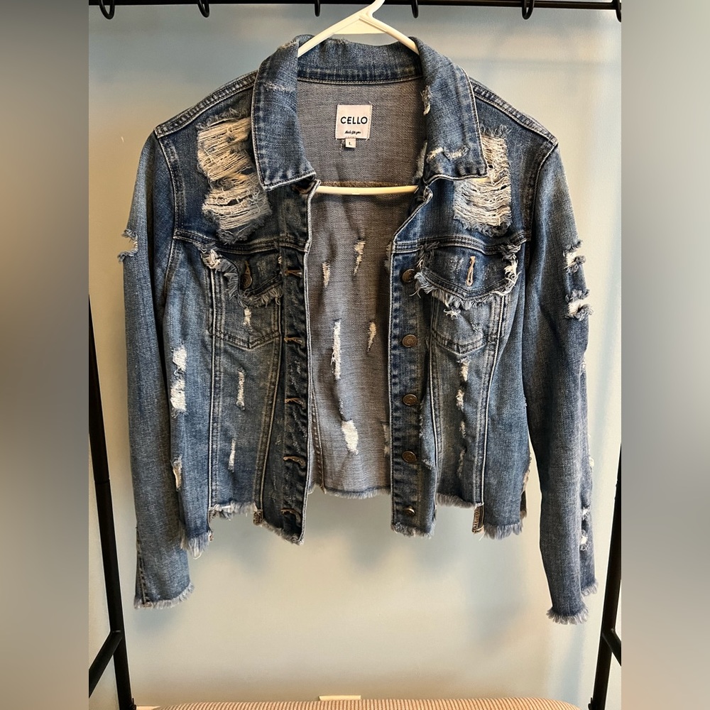 Distressed dark cropped denim jacket